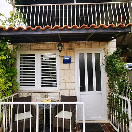 Apartman Marin *
